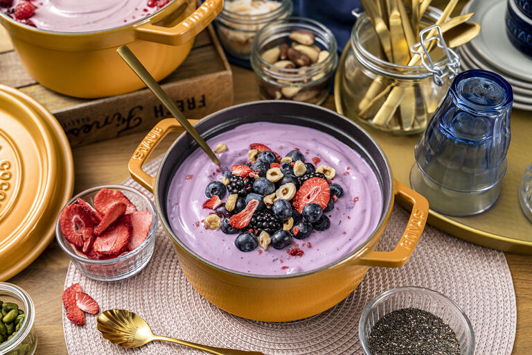 Blaubeer-Joghurt mit Honig und Limette | ZWILLING Blaubeer-Joghurt mit Honig und Limette | ZWILLING