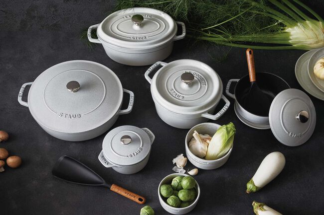 ストウブ(STAUB)鍋のサイズの選び方とおすすめの色 | ストウブ 