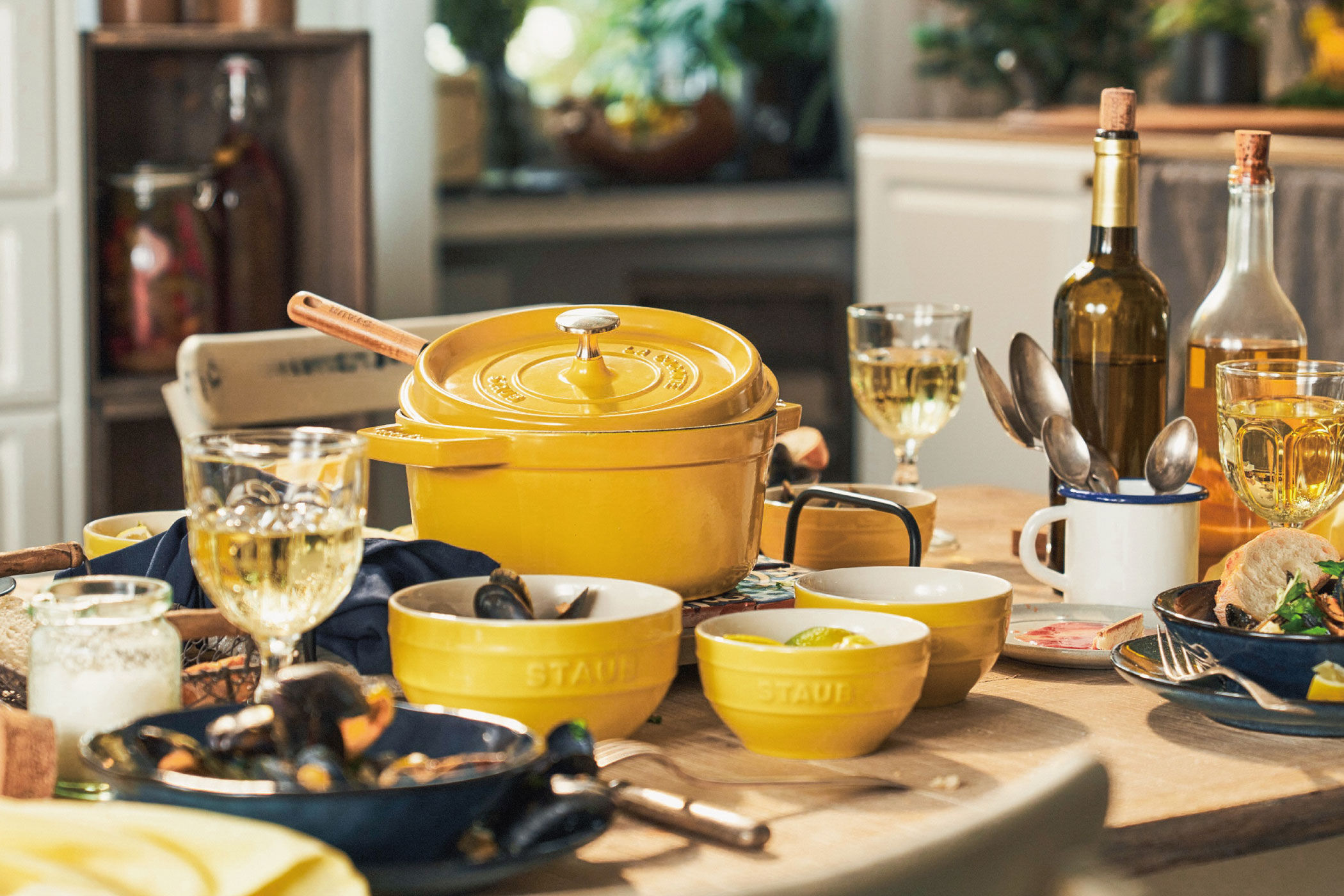 ココット オーシャン| 鋳物ホーロー鍋| ストウブ(STAUB)公式通販