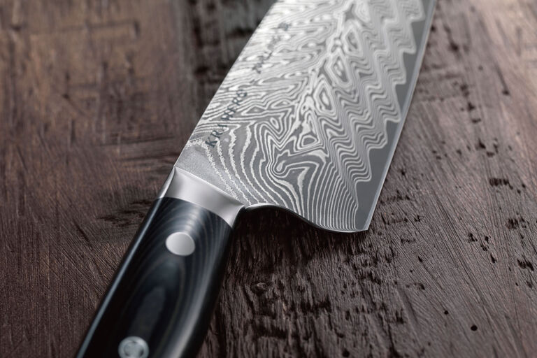 ダマスカス包丁とは？メリット・デメリットやおすすめの包丁をご紹介  