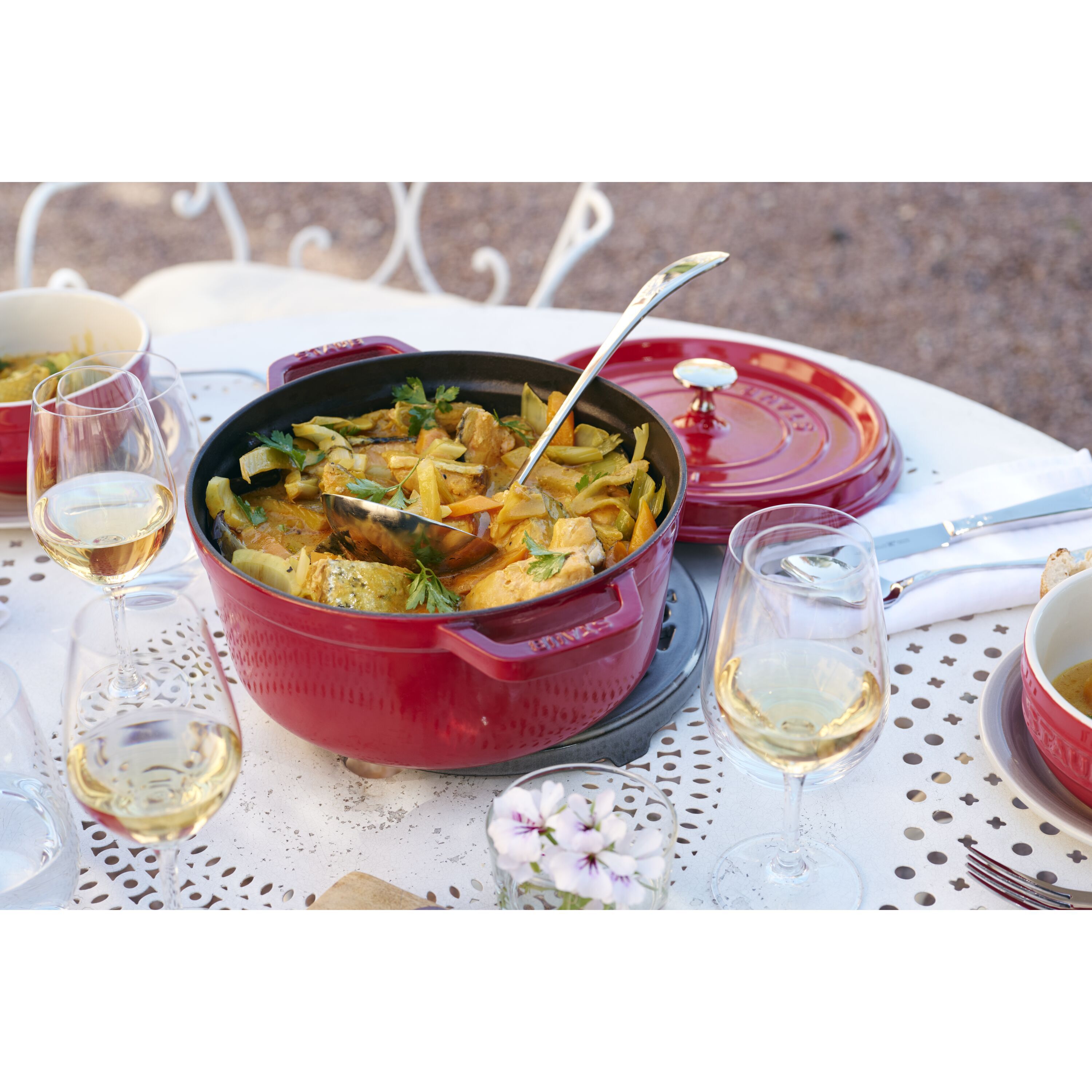 Staub La Cocotte Cocotte 22 cm / 2,5 l, Rond, Kersenrood - La Cocotte - Staub