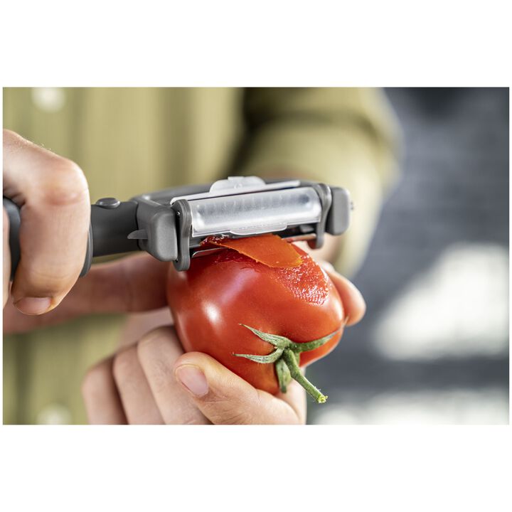 Buy ZWILLING Z-Cut 5-in-1 peeler | ZWILLING.COM