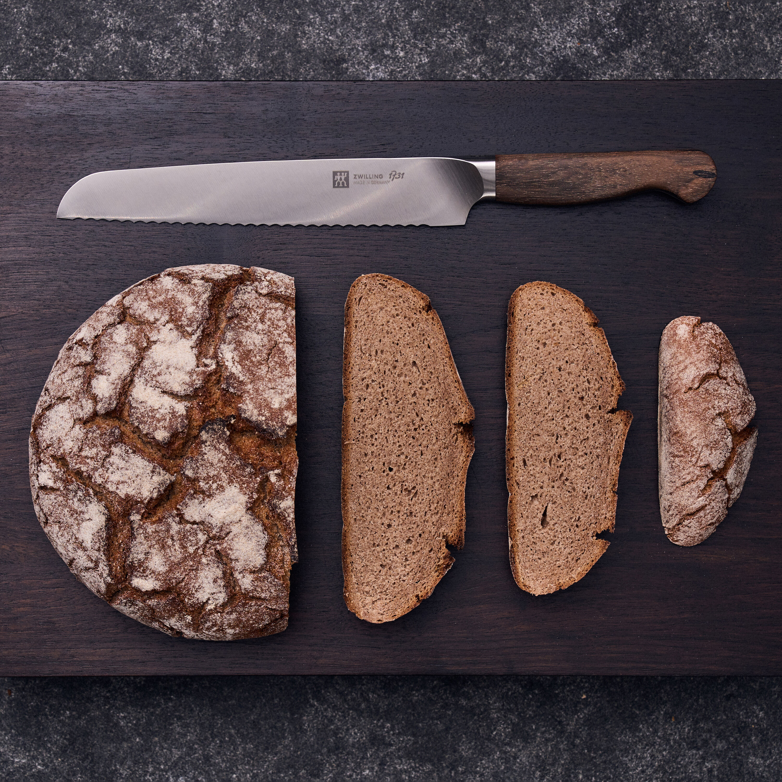 Thumbnail - ZWILLING 1731 Brotmesser 20 cm, Wellenschliff