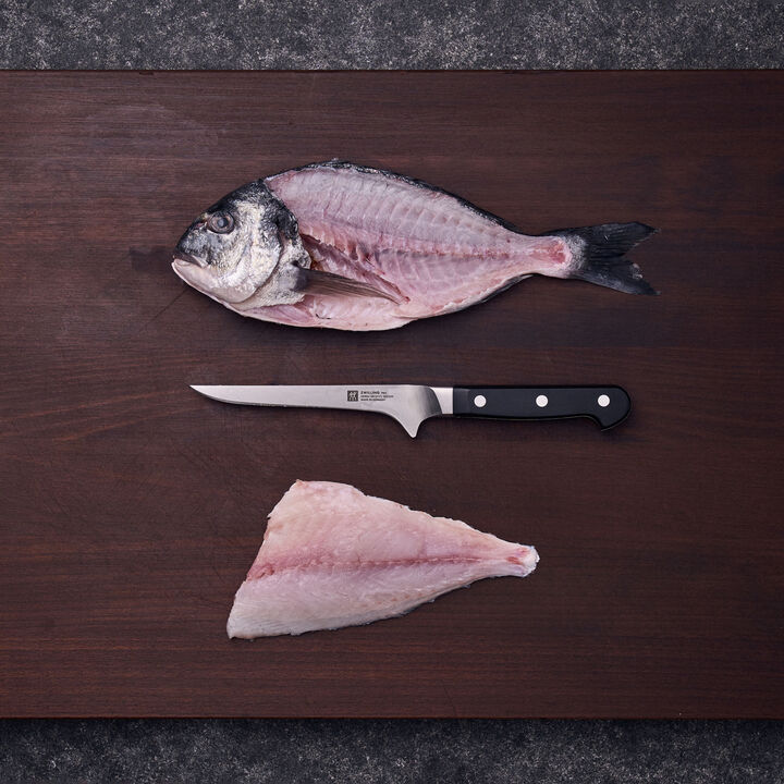 Pro, 5.5-inch, Flexible Boning Knife, large 3