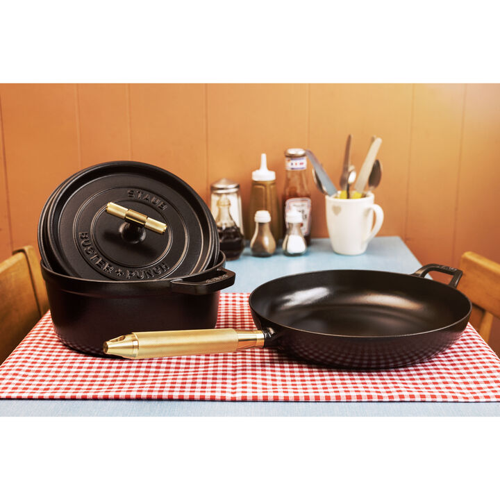 Cast Iron, 4 qt, Round, Dutch Oven Buster And Punch, Black Matte, large 2