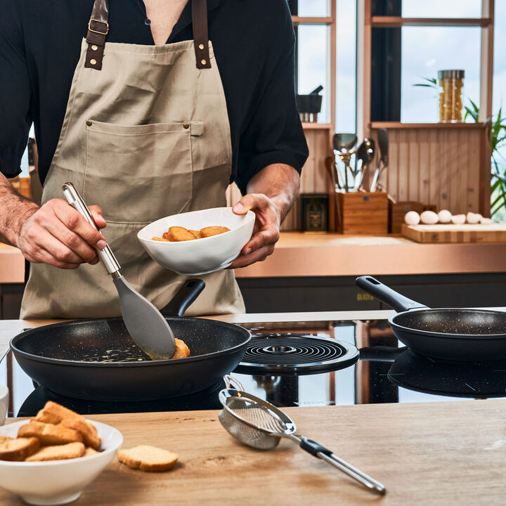 Bratpfannenset, 4-tlg. / 20/24/28 cm, Schwarz, Aluminium, large 3