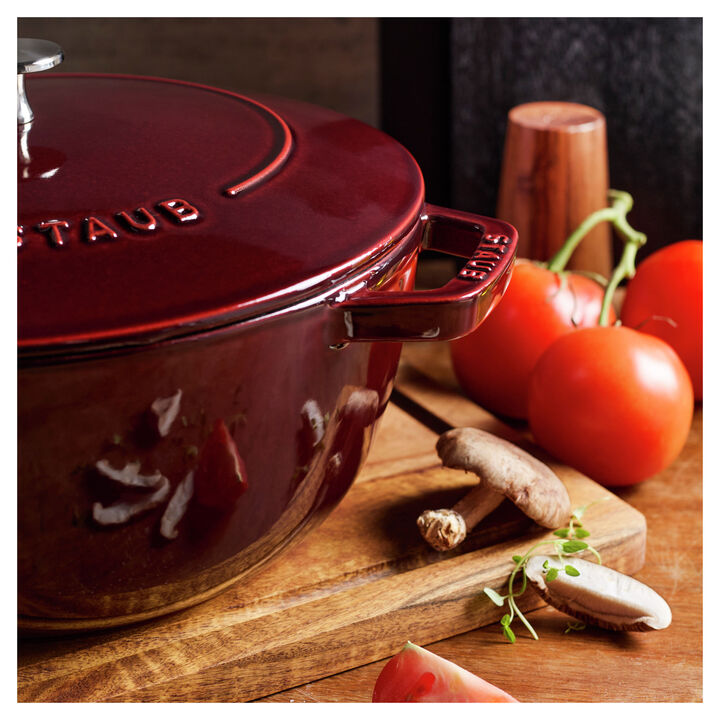 Cast Iron, 5 qt, Essential French Oven, grenadine, large 4