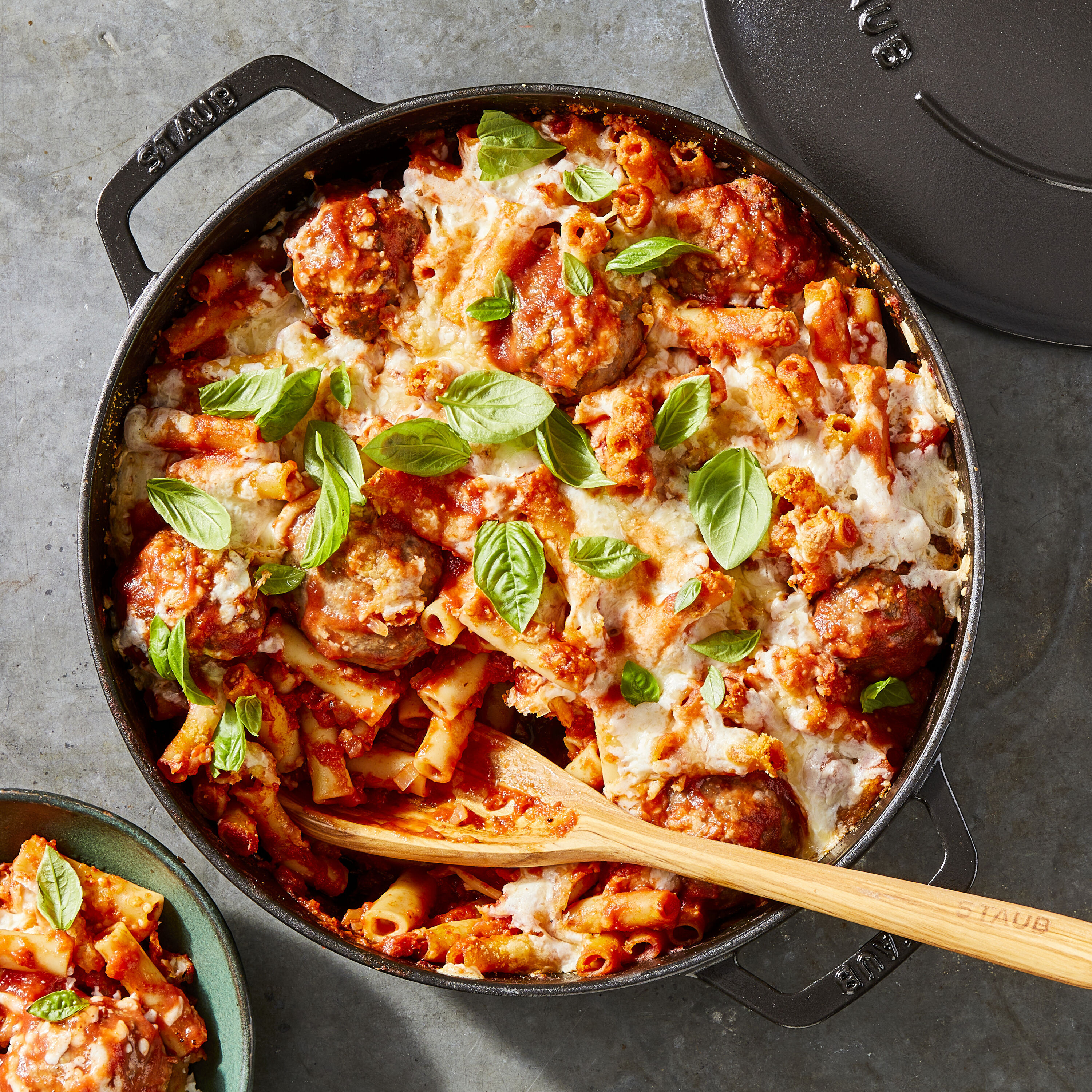 Staub x Smitten Kitchen Limited Edition Cast-Iron Braiser - Thumbnail 3