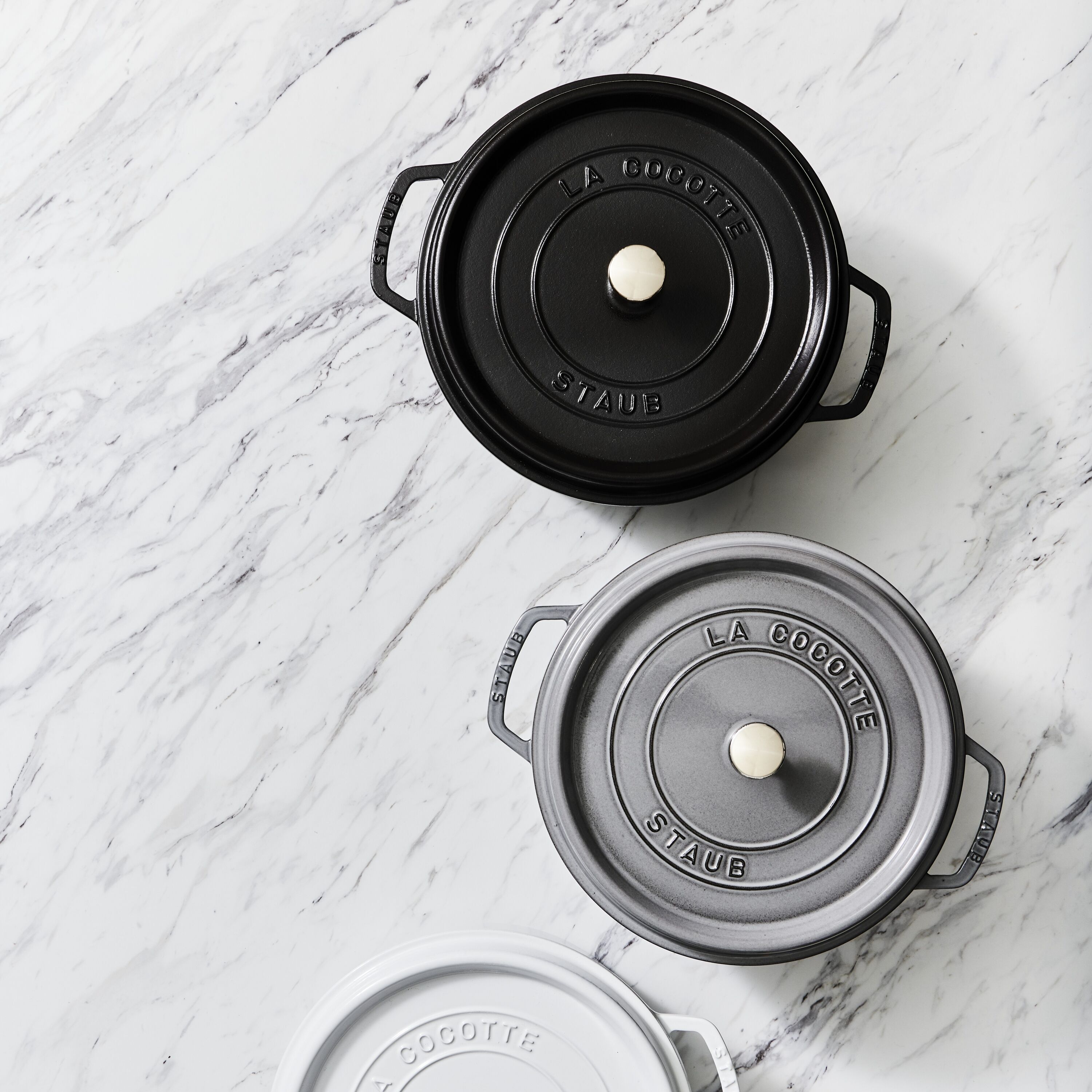 ストウブ ココット ラウンド 24cm| 鋳物ホーロー鍋| ストウブ(STAUB