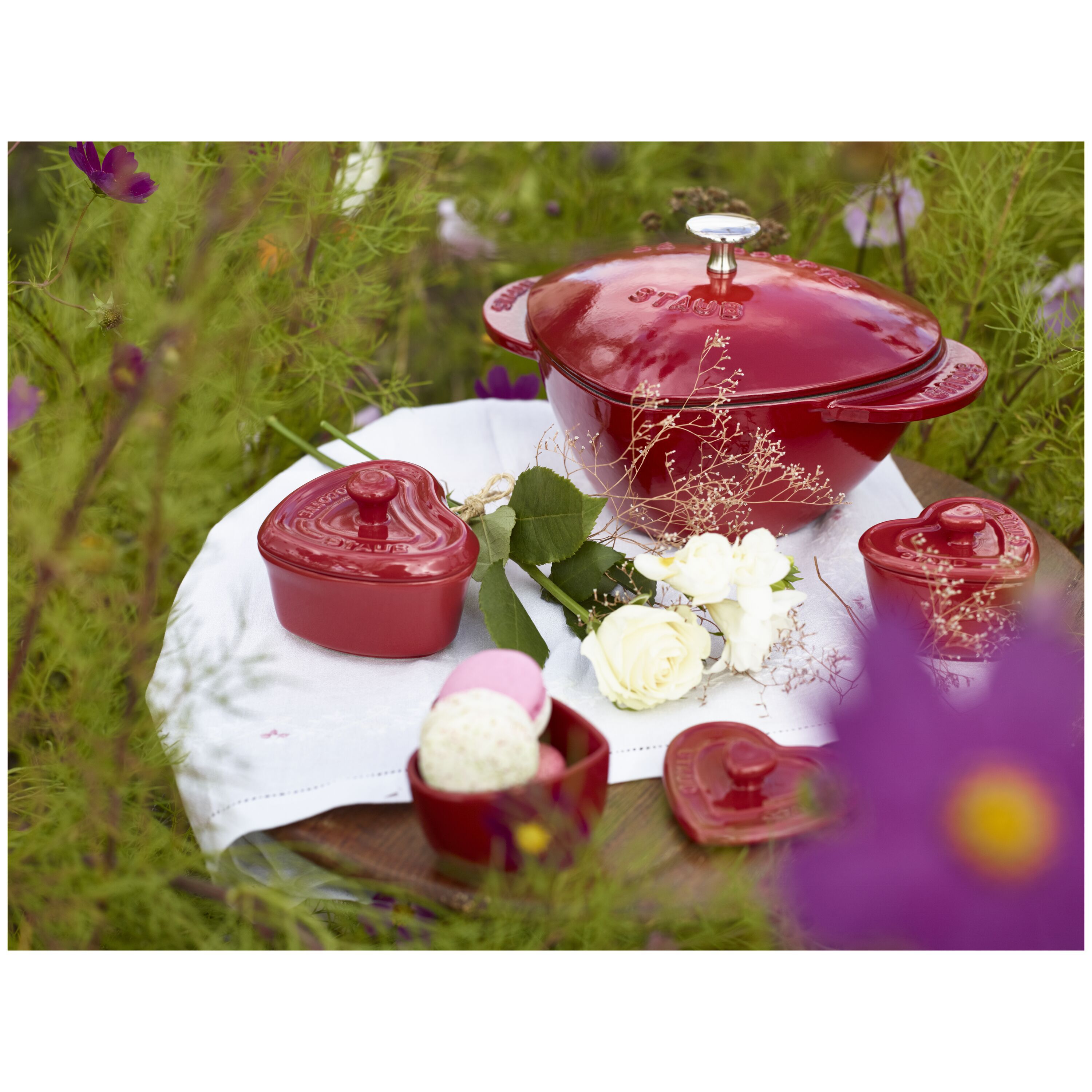 Staub LA COCOTTE Döküm Tencere | Kiraz | 20 cm | 1,75 l | Kalp