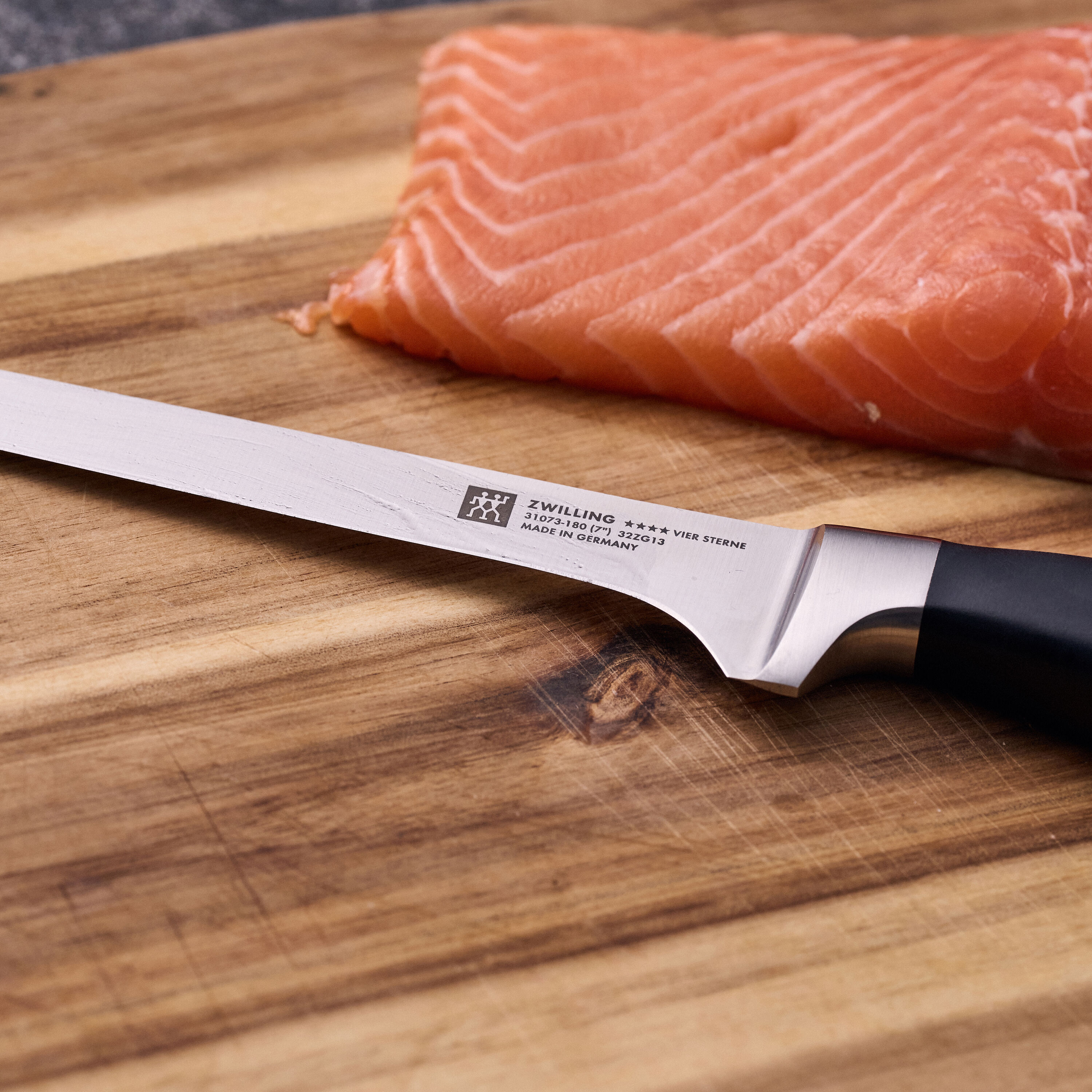 ZWILLING VIER STERNE Fileermes 18 cm - VIER STERNE - ZWILLING