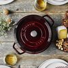 La Cocotte, 24 cm round Cast iron Cocotte grenadine-red, small 3