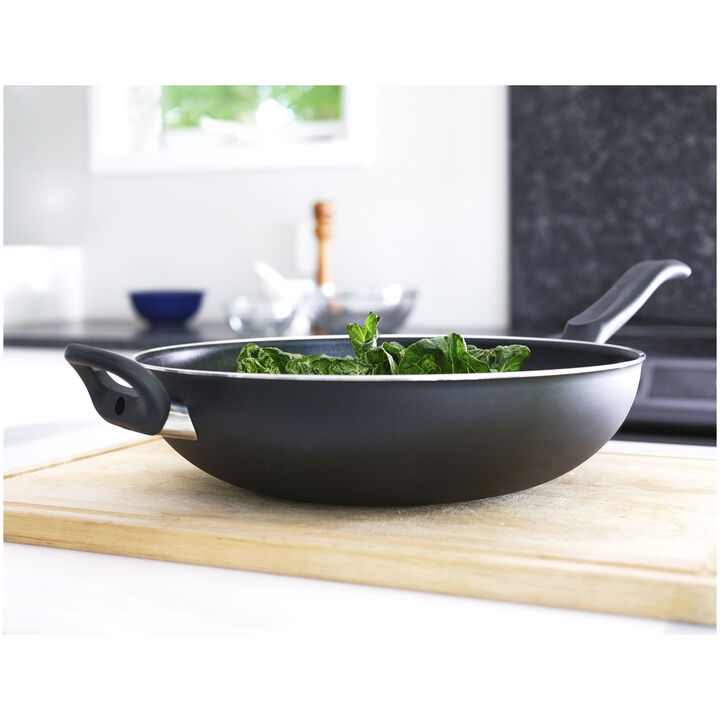 Firenze, 32 cm / 12.5 inch aluminum Wok, large 4