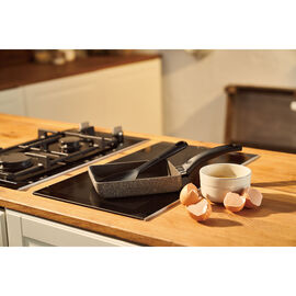 エッグパン 13 cm, アルミニウム