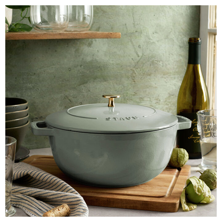 Cast Iron, 5.25 qt, Essential French Oven , eucalyptus, large 2
