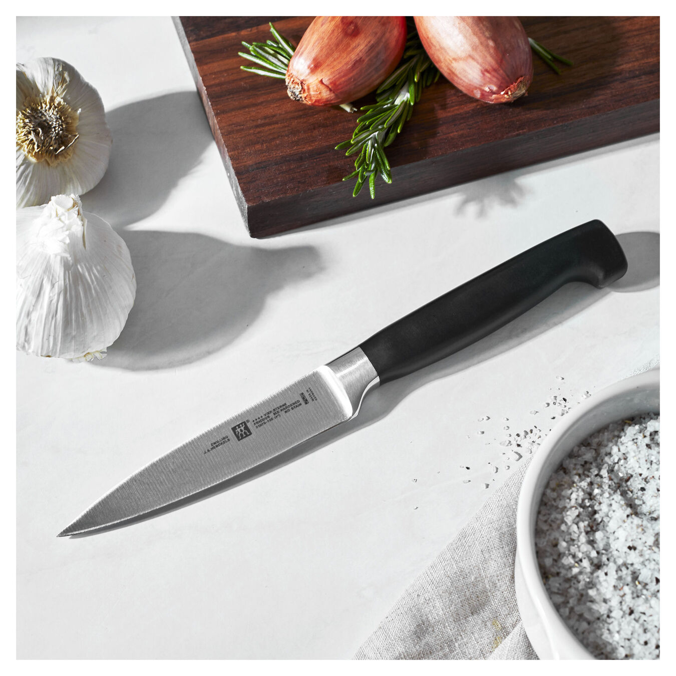ZWILLING Four Star 4inch, Paring knife Official ZWILLING Shop