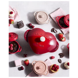 1.75 qt, Heart, Dutch Oven, Cherry