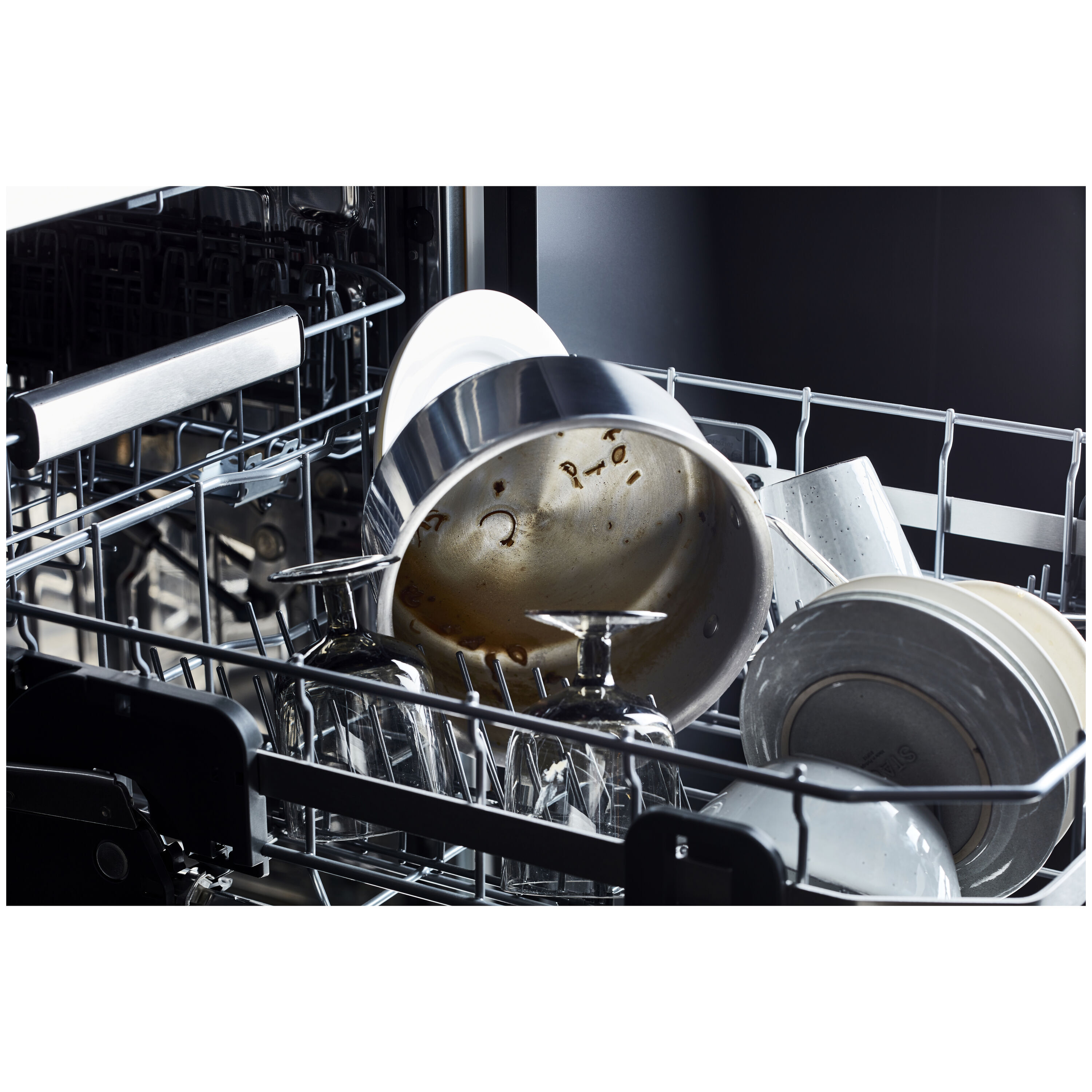 Demeyere Essential 5 Steelpan 16 cm / 1,5 l - Essential 5 - Demeyere