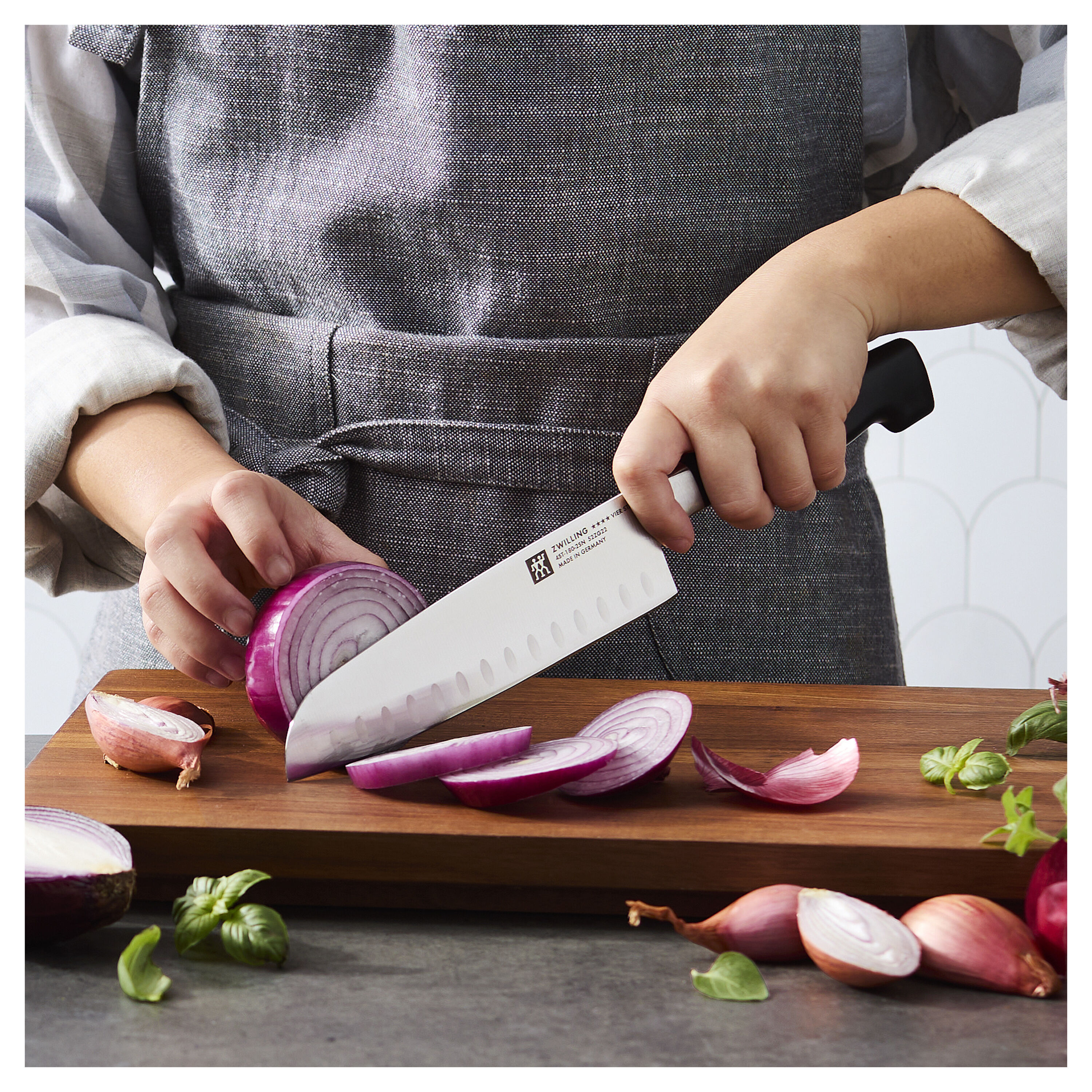 ZWILLING Four Star knives | ZWILLING.COM