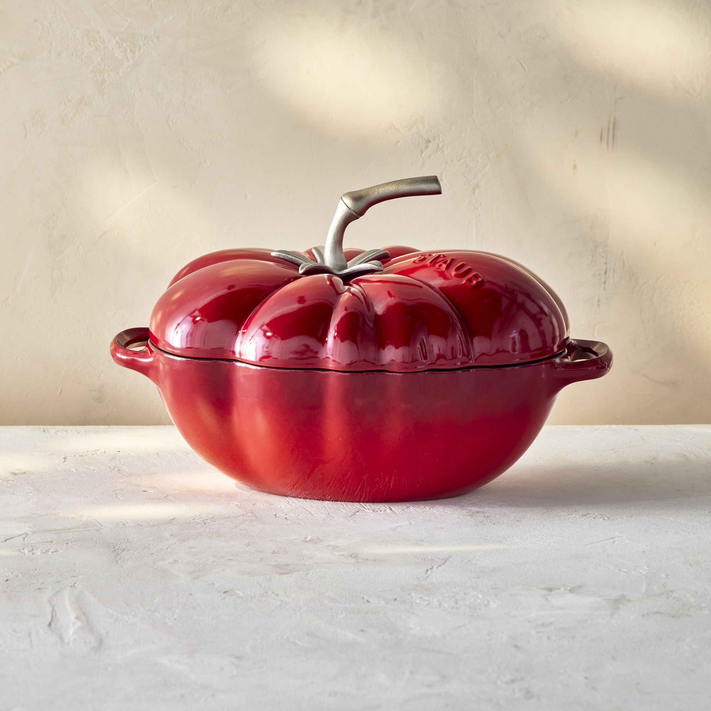 Buy Staub La Cocotte Cocotte | ZWILLING.COM