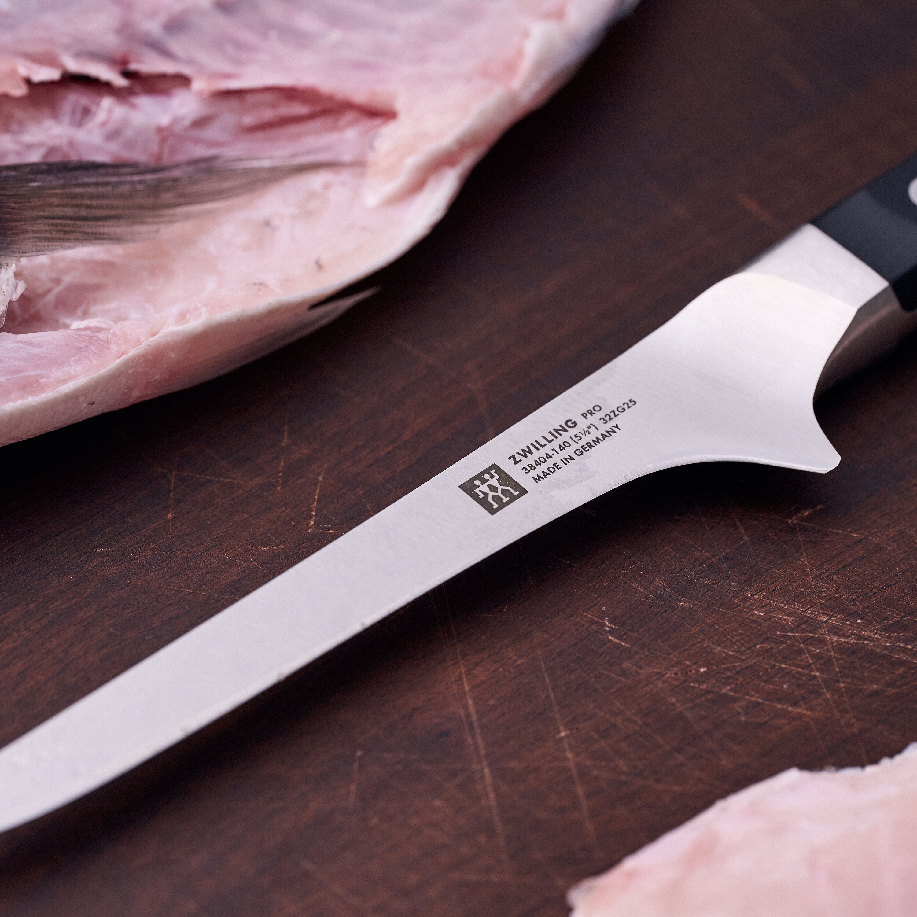 Buy ZWILLING Pro Boning knife | ZWILLING.COM