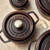 La Cocotte, Cocotte 22 cm, Rond(e), Chocolat, Fonte, small 2