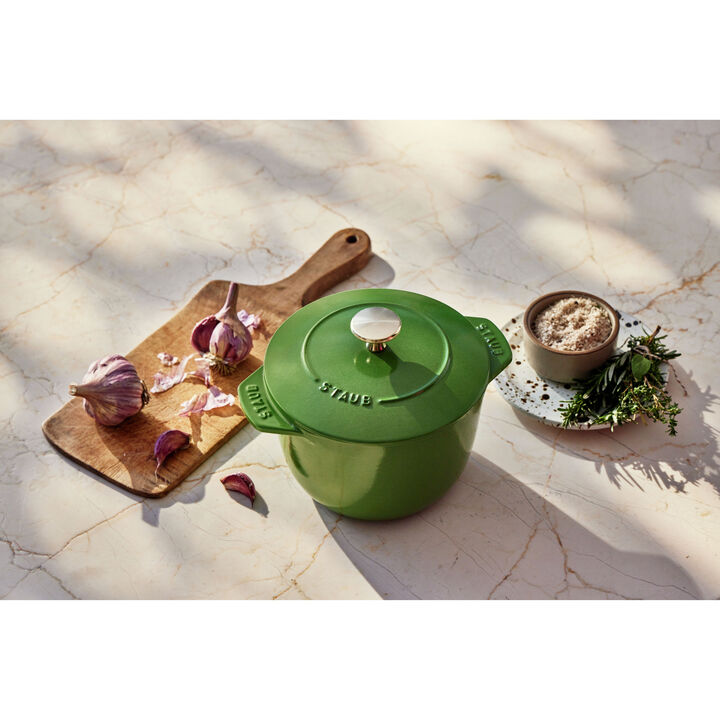 La Cocotte, 1.5 qt, Petite French Oven, pistachio, large 2