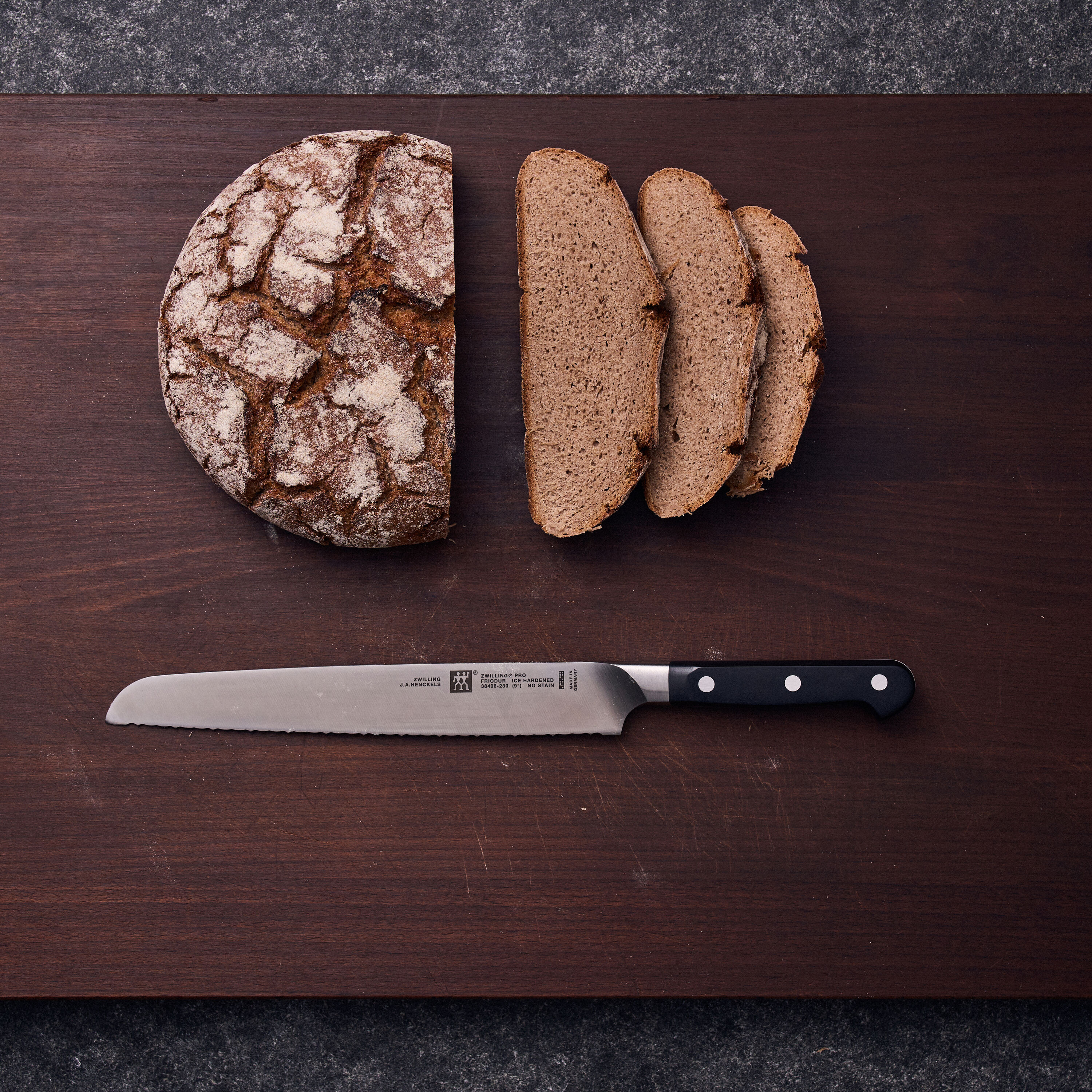 ZWILLING Pro Bread Knife - Thumbnail 3