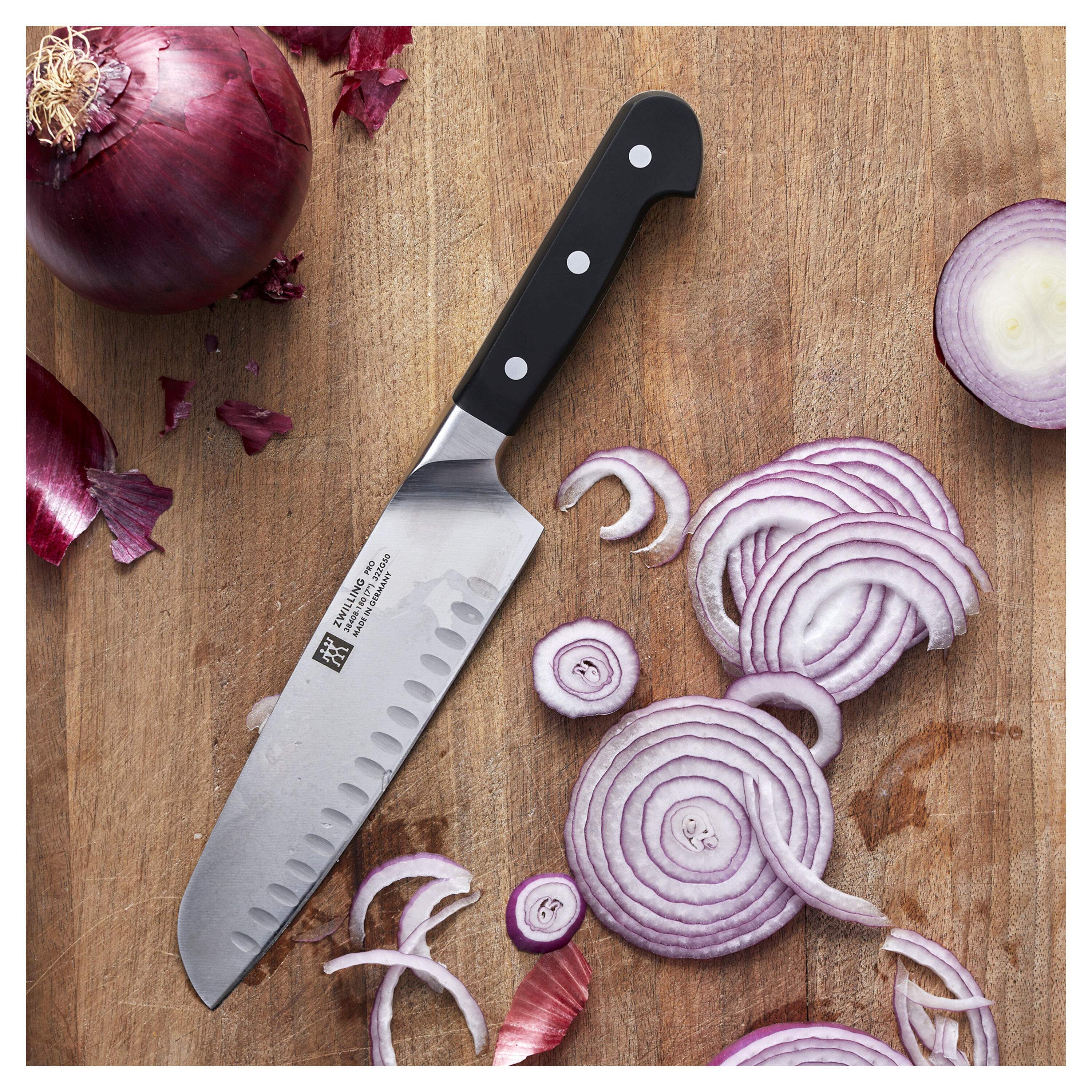 ZWILLING Pro Santoku Knife - Thumbnail 4