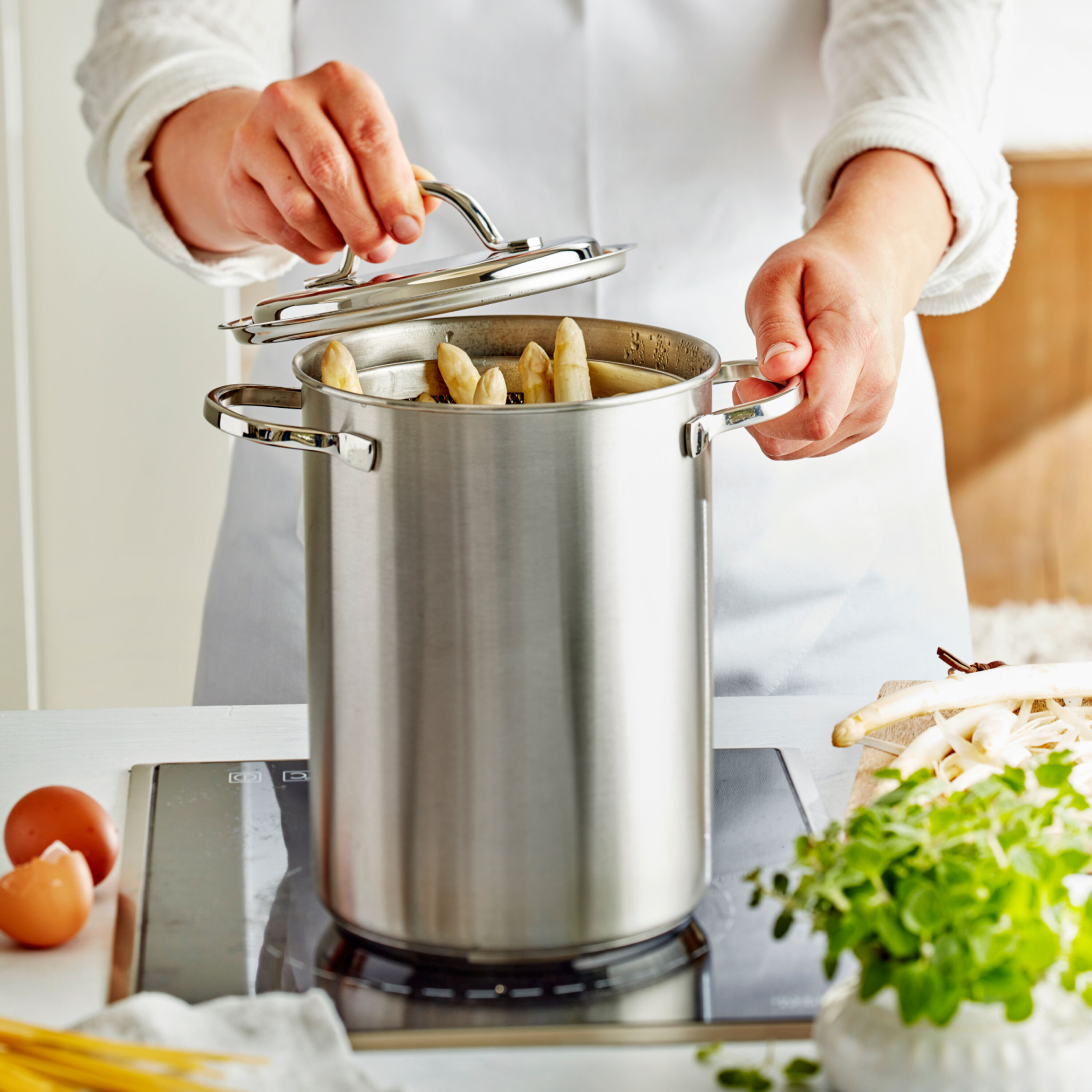 Buy Demeyere Resto Asparagus/pastapot | ZWILLING.COM