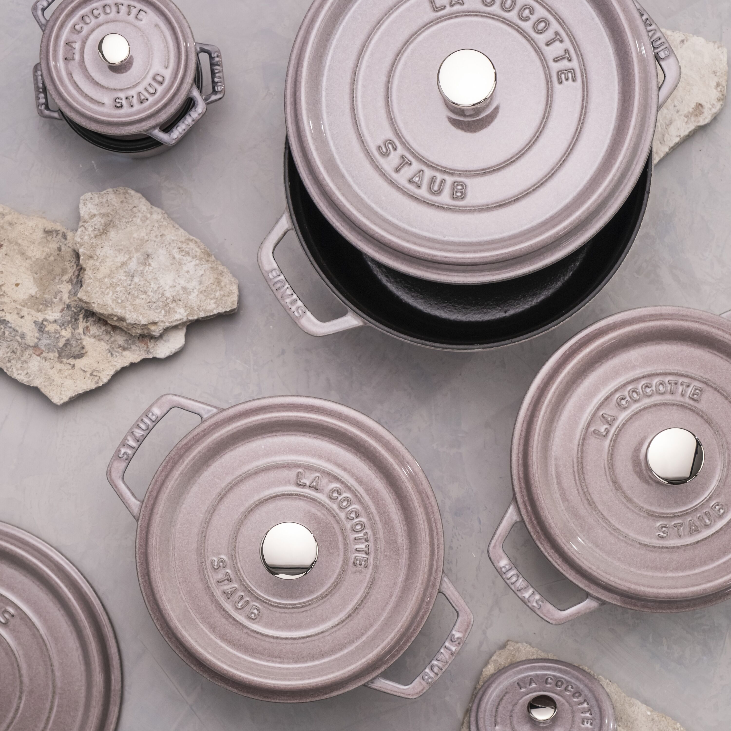 STAUB LA COCOTTE グレー　18㎝ Staub LA COCOTTE Fırın Kabı Kapaklı satın al | Zwilling