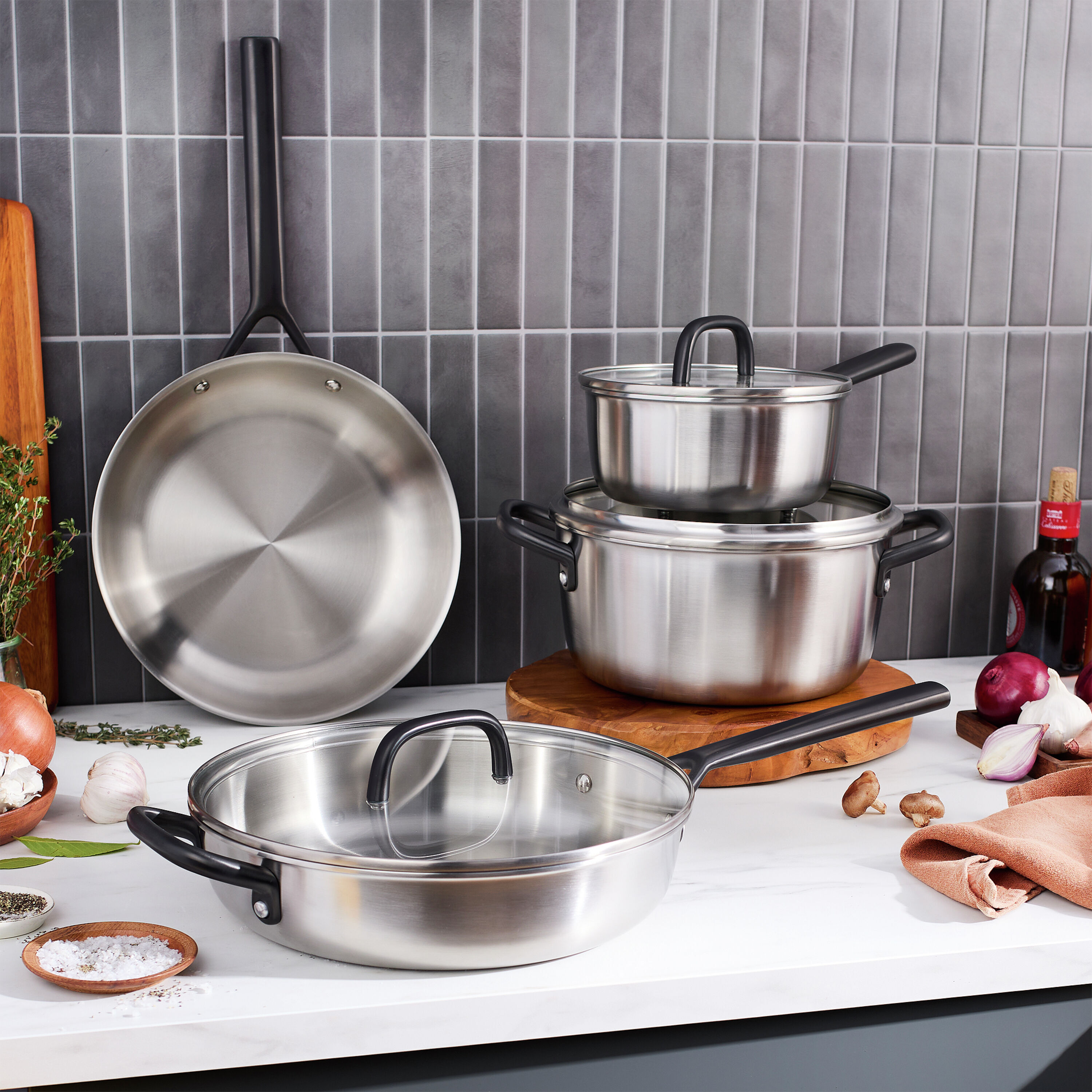 Buy ZWILLING Milano Stainless Steel Pots and pans set | ZWILLING.COM