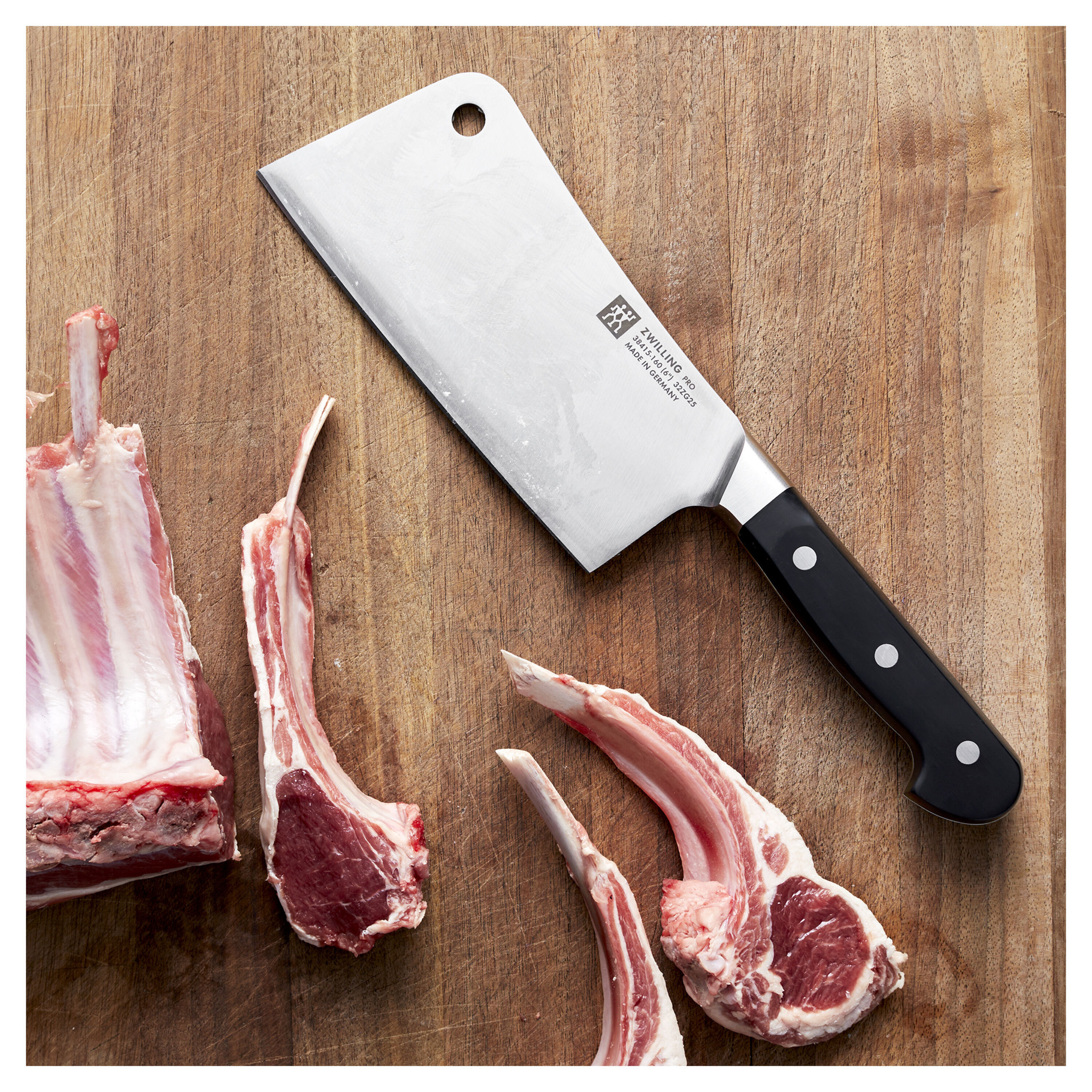 ZWILLING Pro Meat Cleaver - Thumbnail 4