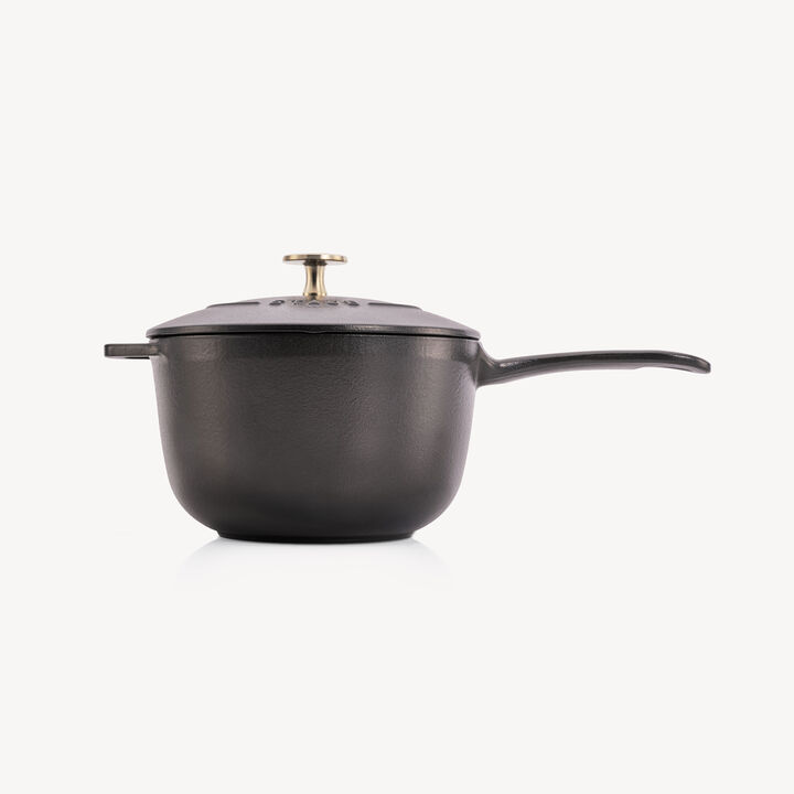 Specialities, 2.2 l cast iron round Sauce pan, black, large 4