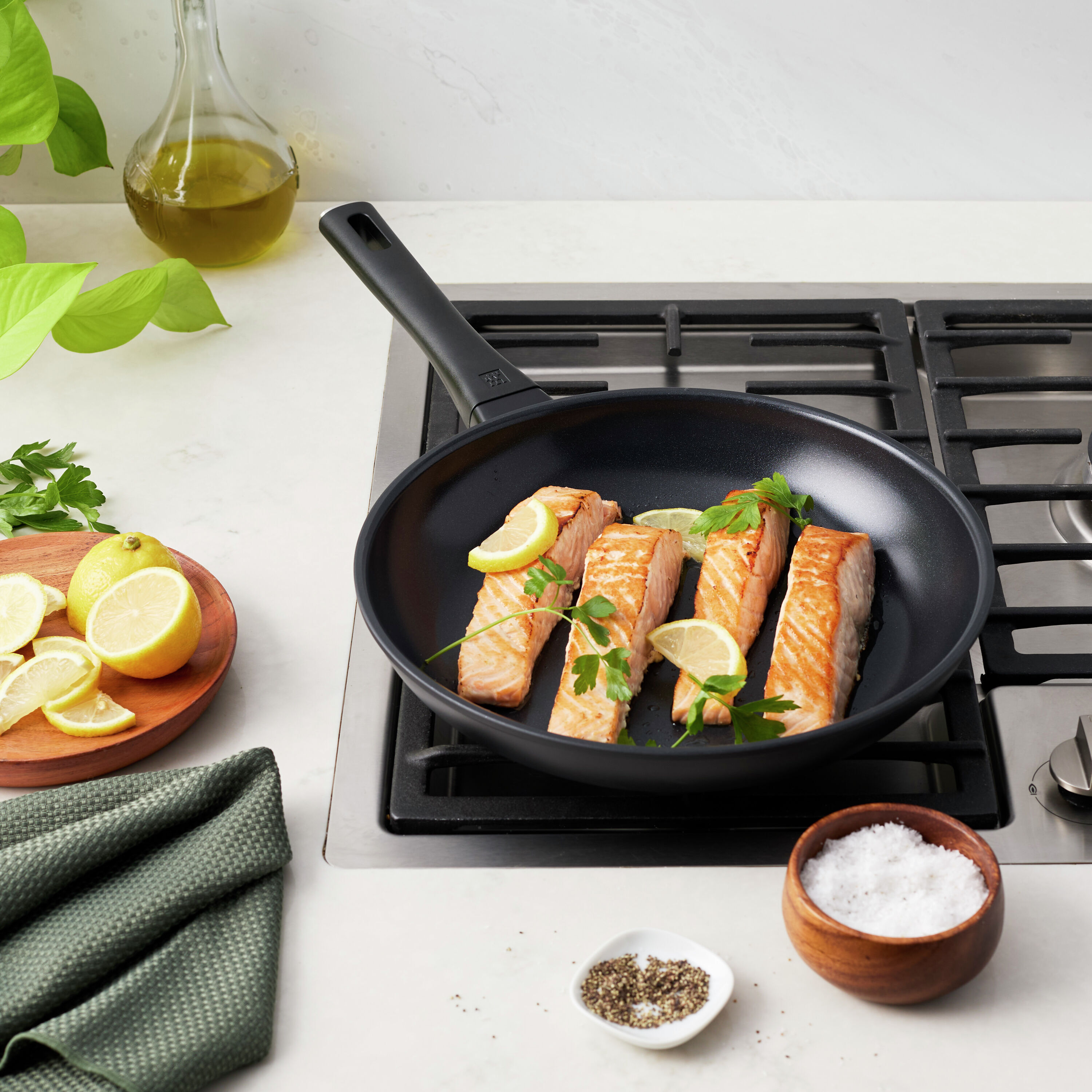 ZWILLING Madura Plus Frying Pan - Thumbnail 5