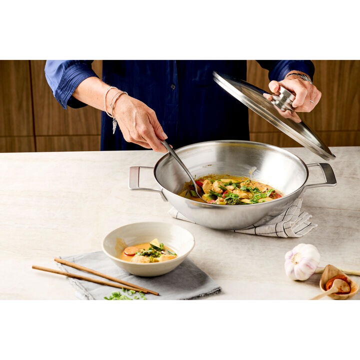 Industry 5, Wok avec couvercle en verre offert 30 cm, large 2