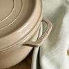 La Cocotte, 26 cm round Cast iron Cocotte sesame, small 5