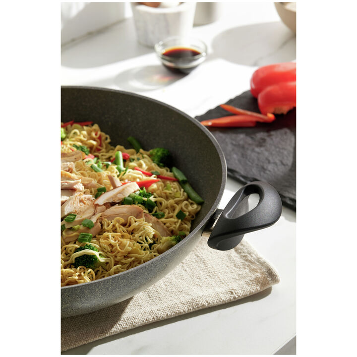 Ferrara Granitium, 36 cm / 14 inch aluminum Wok, large 4