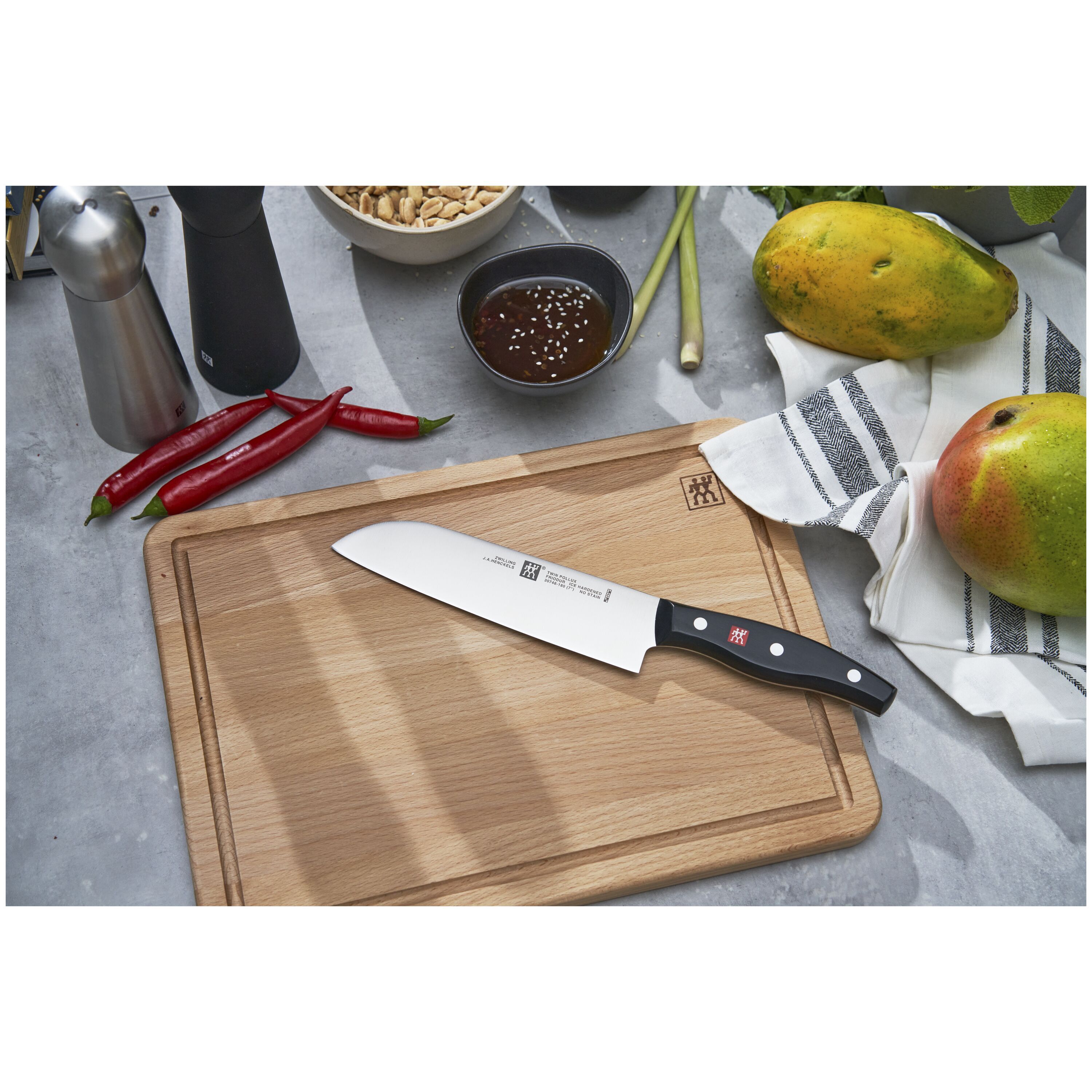 Thumbnail - ZWILLING TWIN Pollux Santokumesser 18 cm, Glattschliff