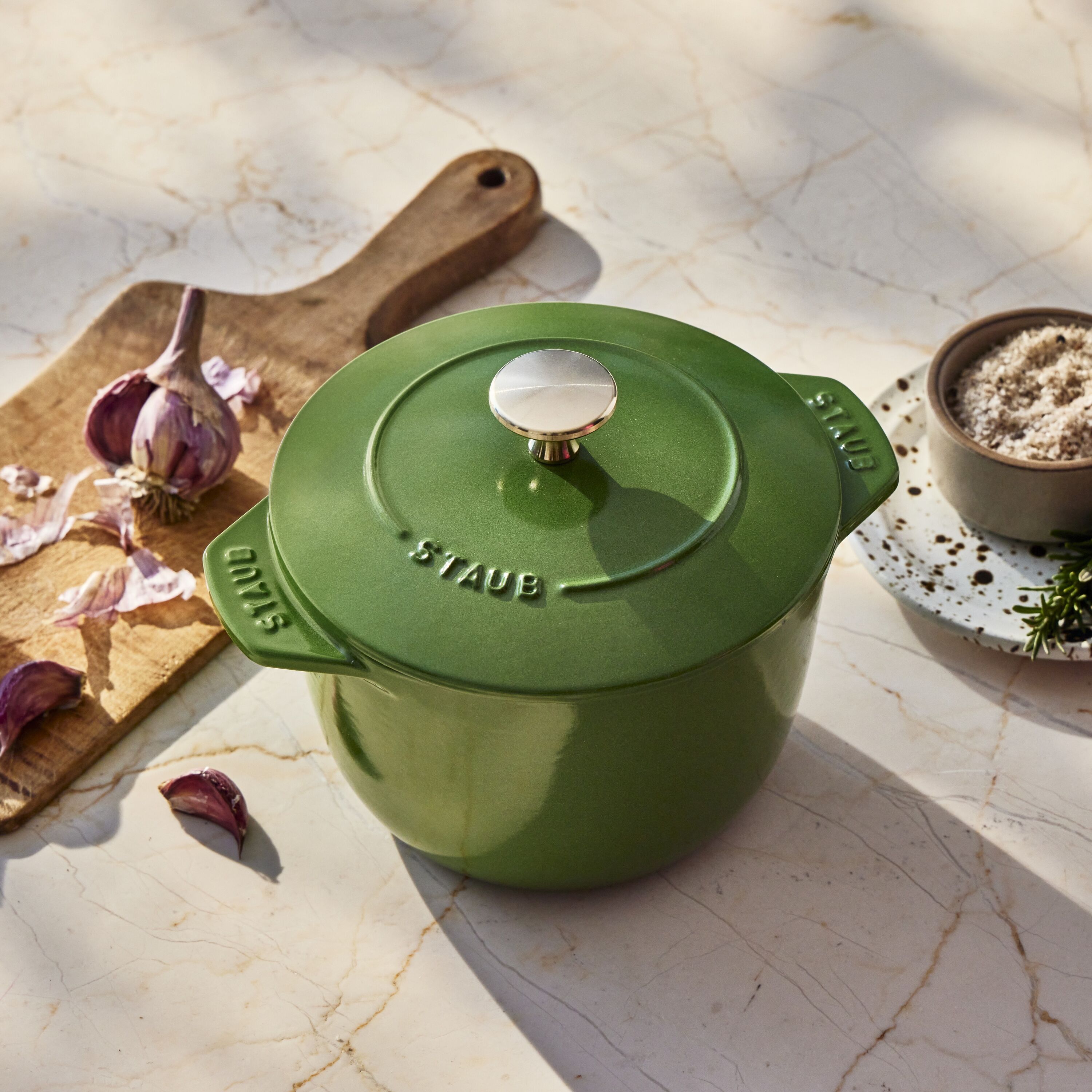 Buy Staub Cast Iron Rice cocotte | ZWILLING.COM