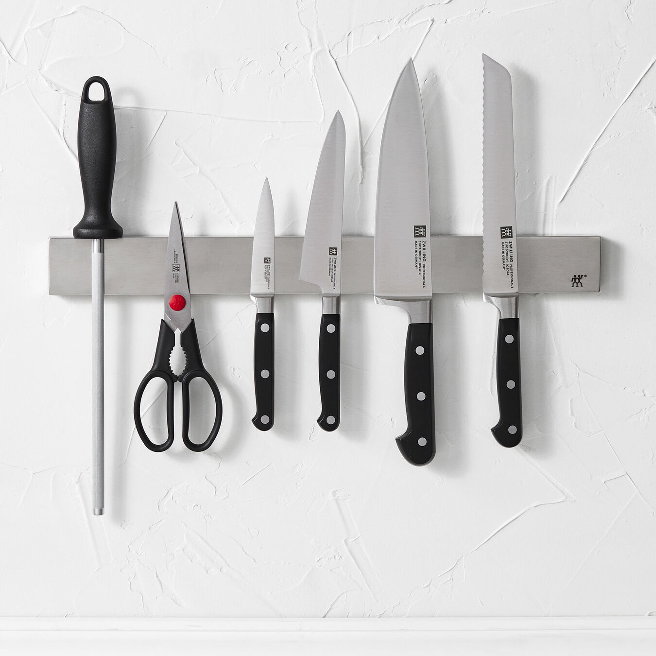 7-pc, Set with 17.5" Stainless Magnetic Knife Bar,,large 9