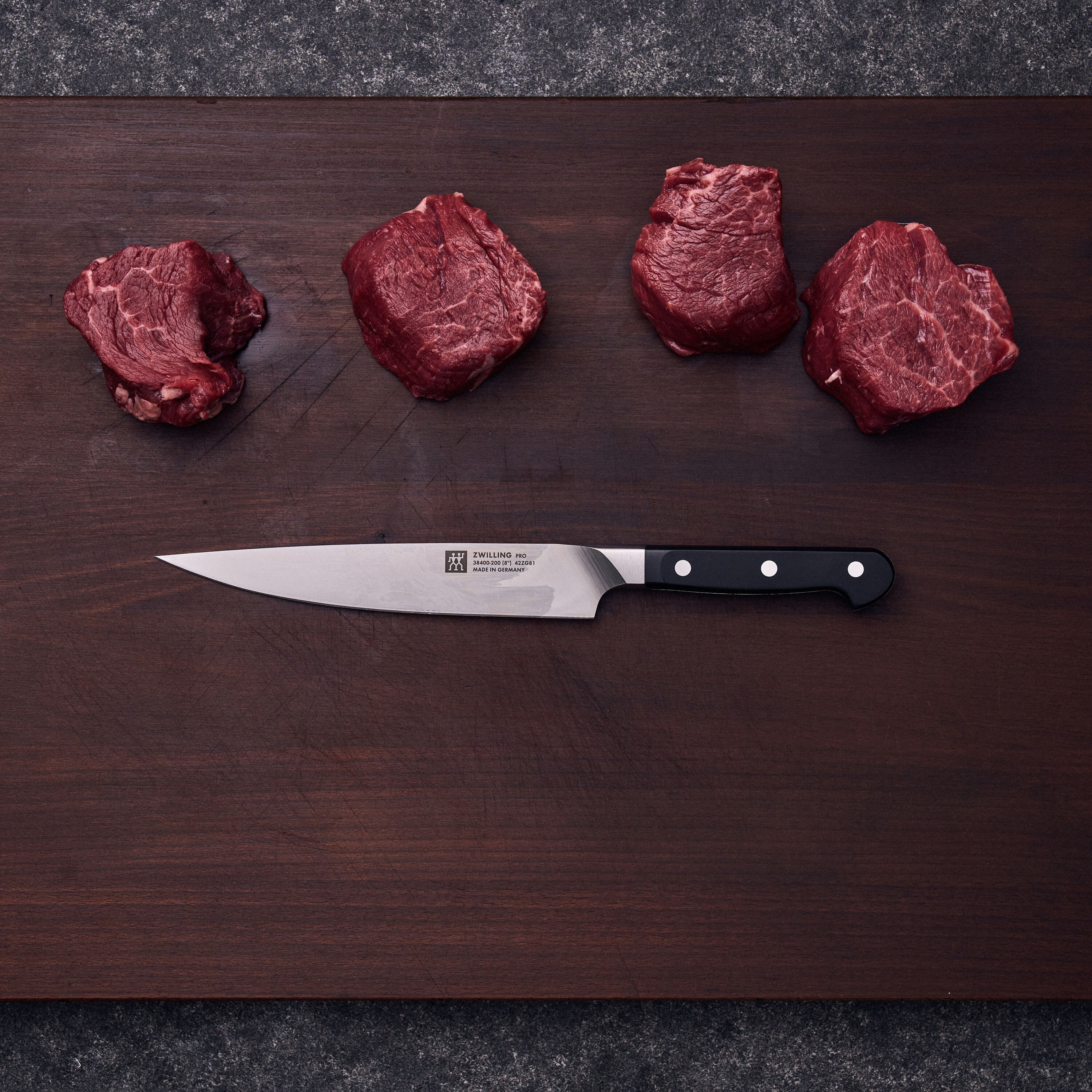 Buy ZWILLING Pro Carving knife | ZWILLING.COM