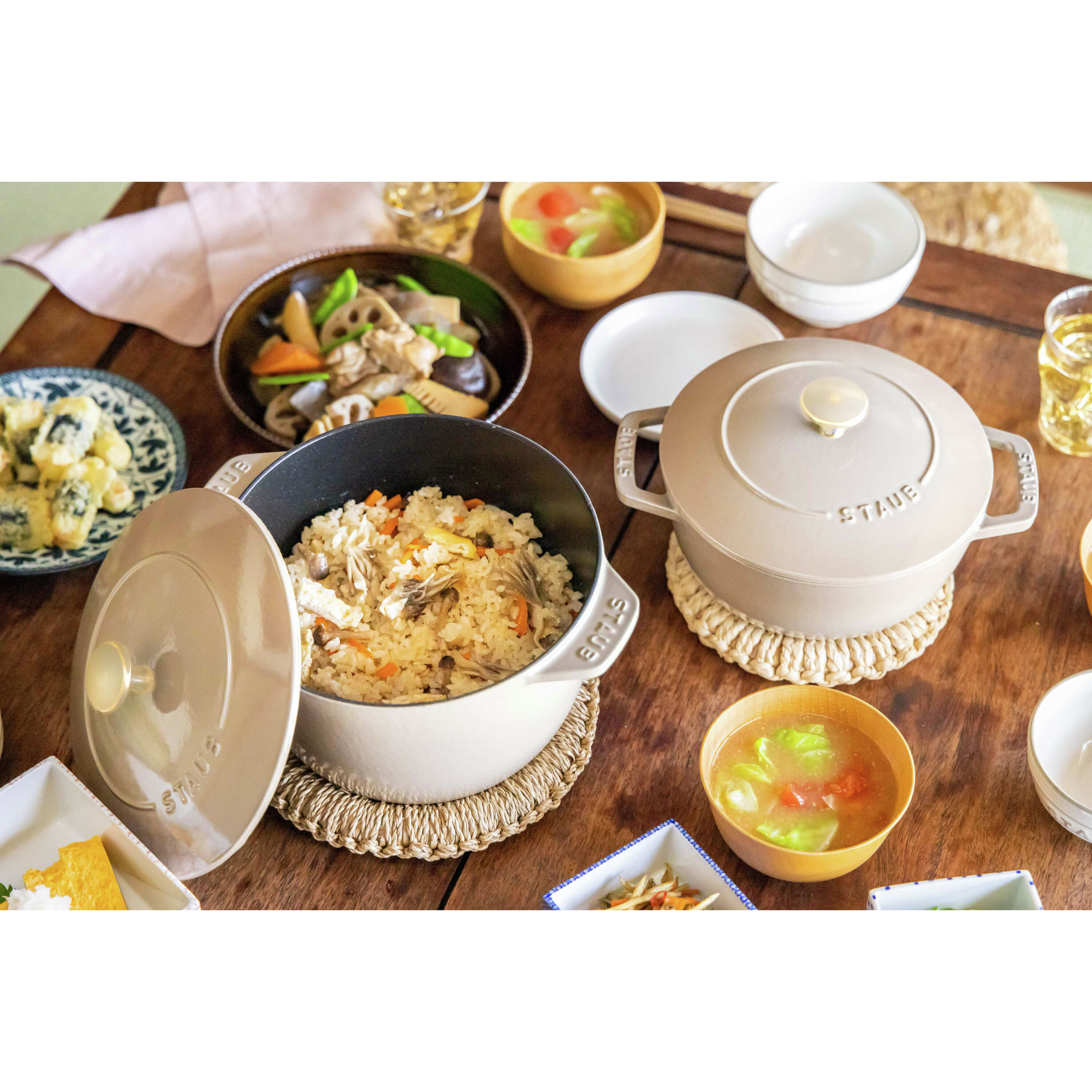 ば*ん様 STAUB 鍋 16cm ストウブ 鋳物ホーロー鍋 Wa-NABE・フレンチオーブン 16 cm, 鋳鉄