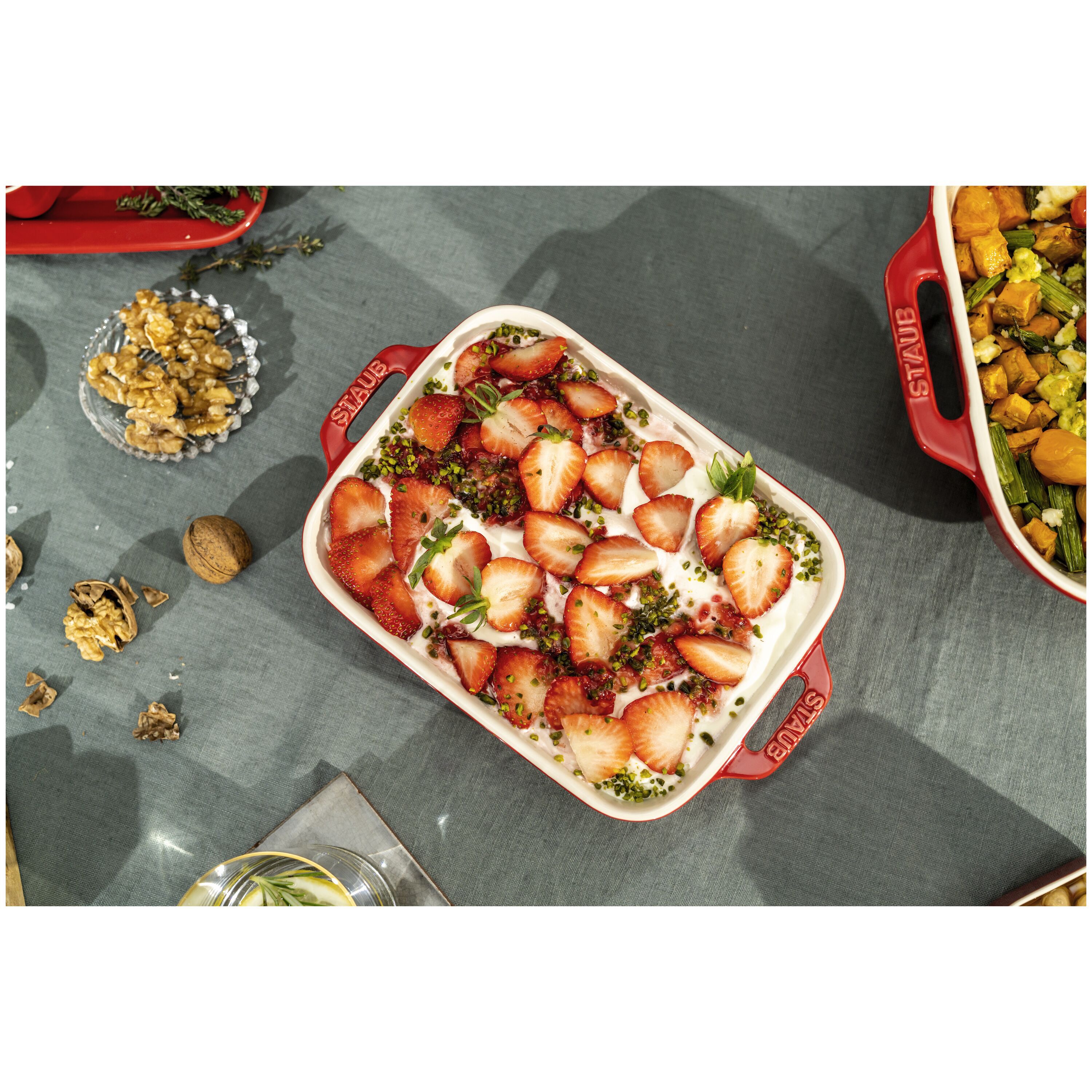 Staub Ceramique Ovenschaal 27 cm, Rechthoekig, Kersenrood - Ceramique - Staub