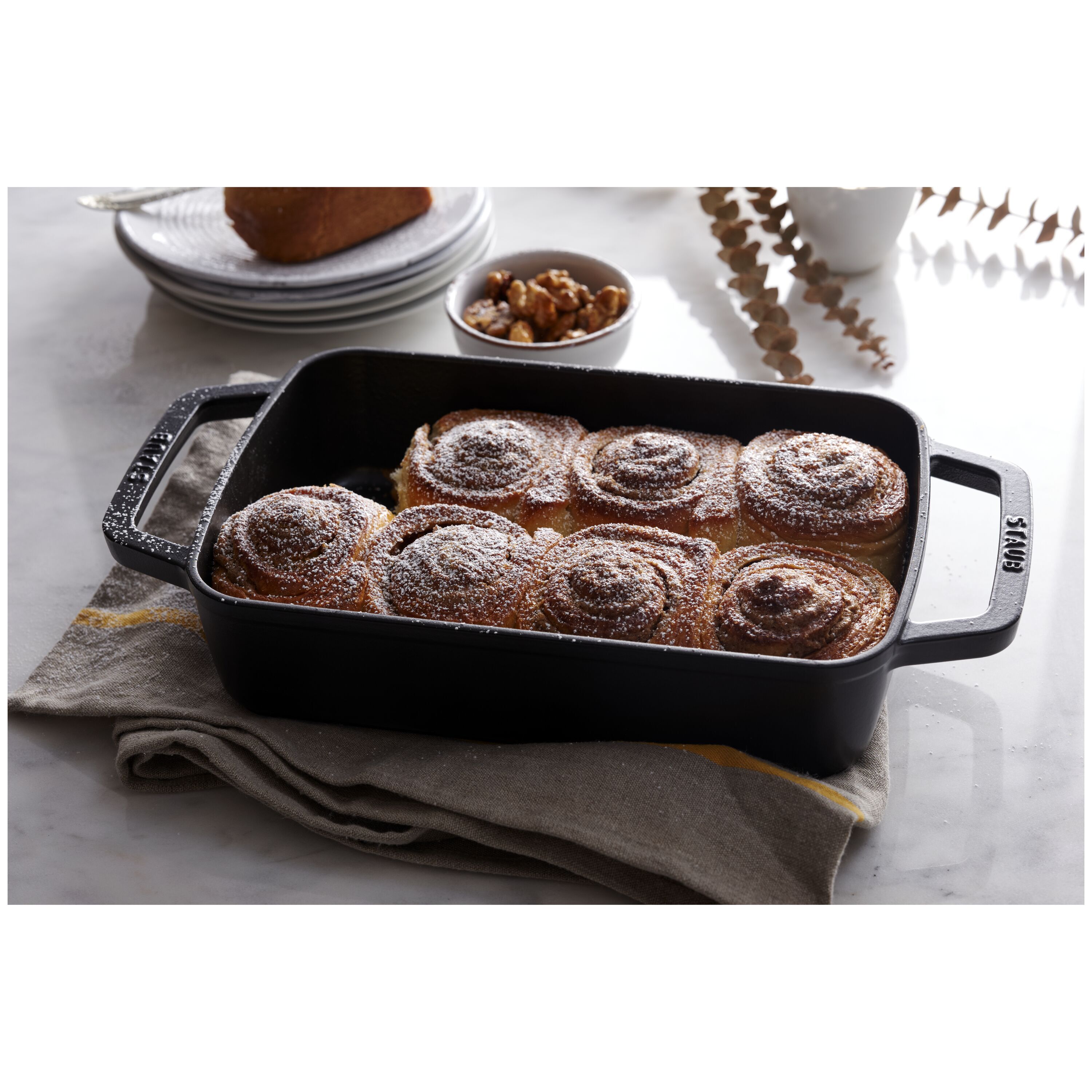 Staub Roasting Pan