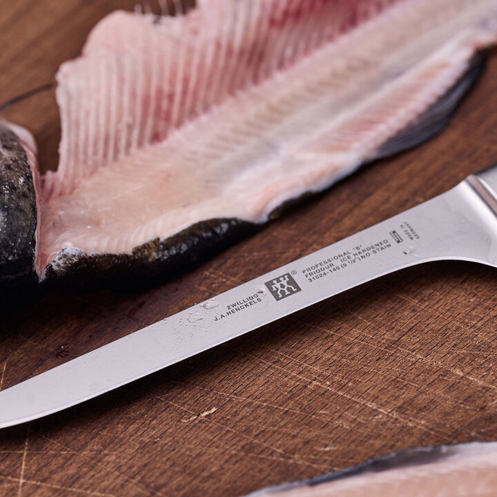 Professional S, Uitbeenmes 14 cm, large 4