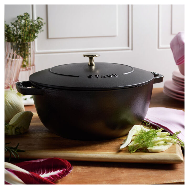 Cast Iron, 5.25 qt, Essential French Oven, black matte, large 2