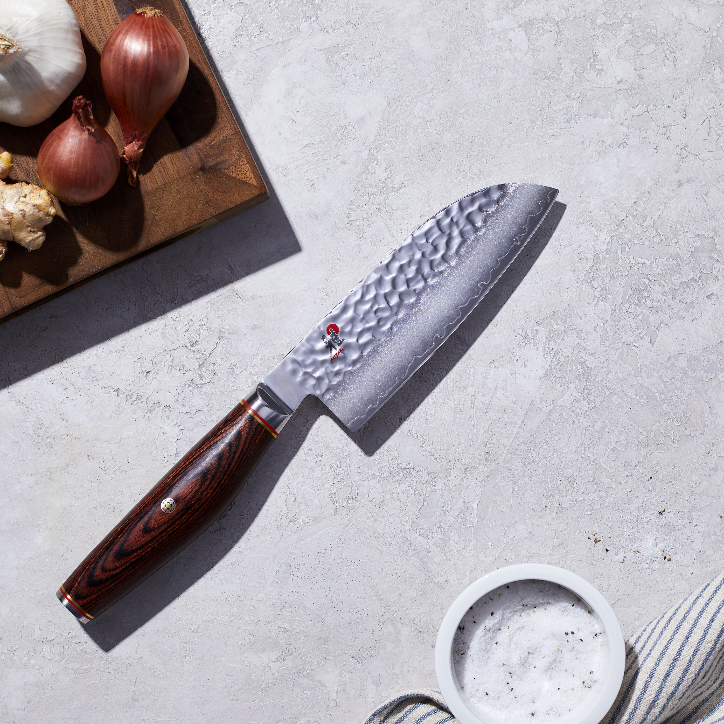 MIYABI Artisan 6000MCT knives | ZWILLING.COM