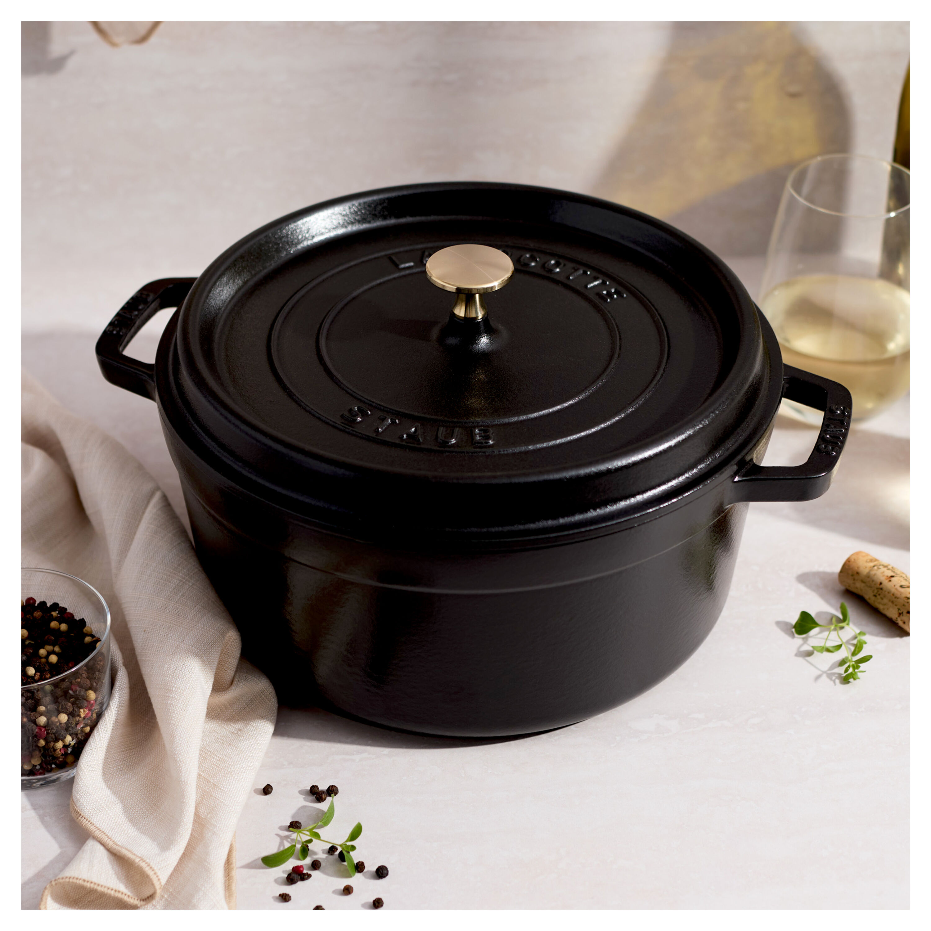 Staub La Cocotte Cocotte 26 cm / 5,25 l, Rond, Zwart - La Cocotte - Staub