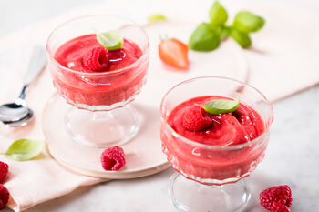 Frozen Berry Yoghurt Dessert